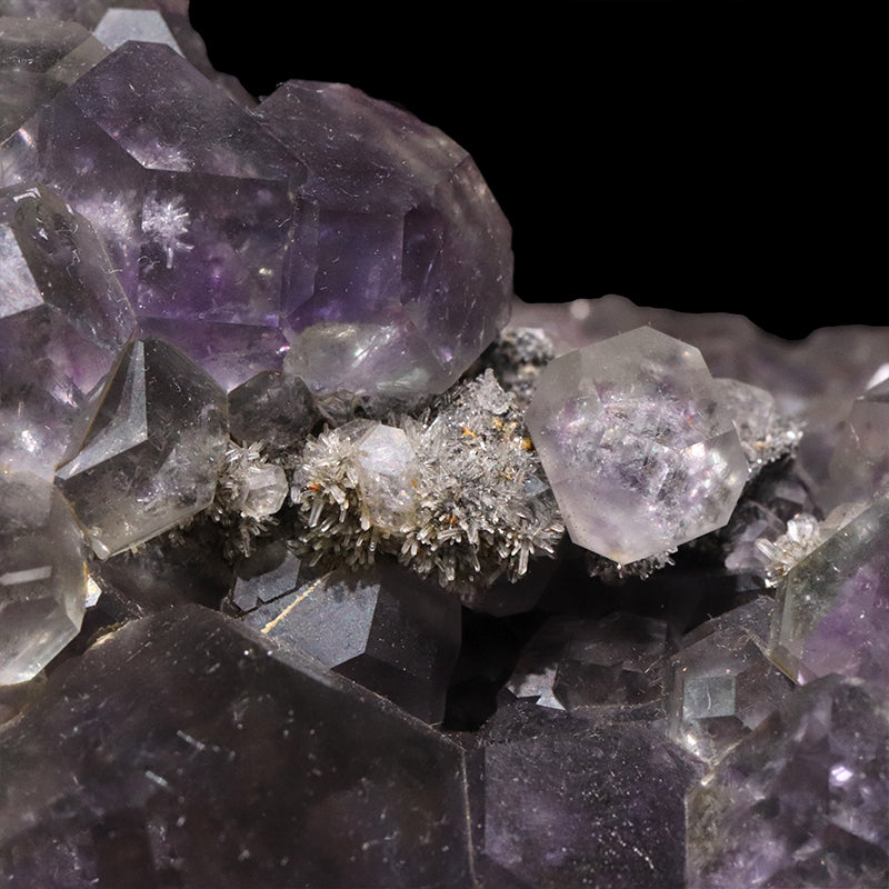 【一点物】【動画】バイカラーフローライト＜中国産＞　クラスター　台座付き [co-g2350]