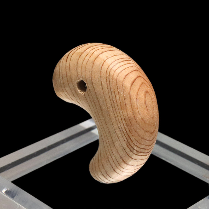 【パワーズウッド】勾玉　屋久杉＜鹿児島県産＞  [co-g1507]