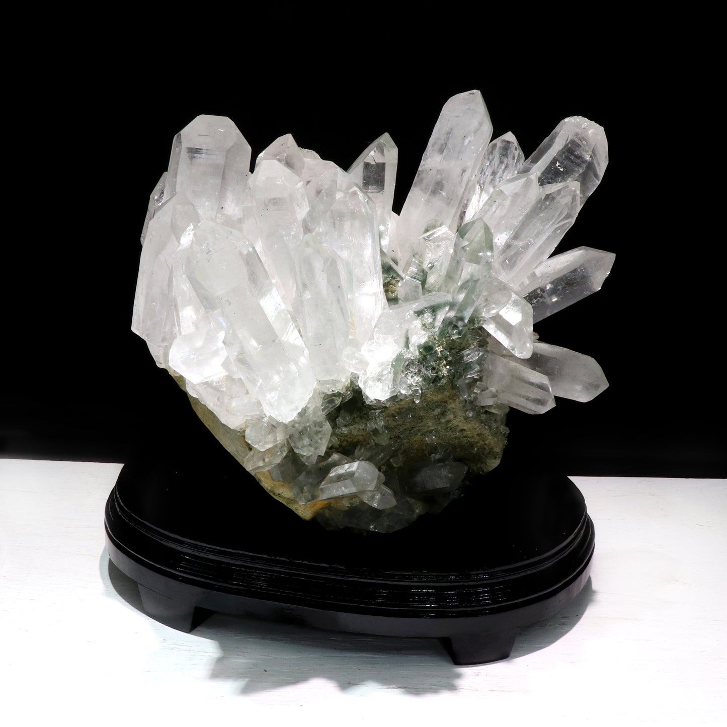 【一点物】【動画】ガネーシュヒマール水晶＜ガネーシュヒマール産＞　ヒマラヤ水晶　クラスター　台座付き  [co-g2360]