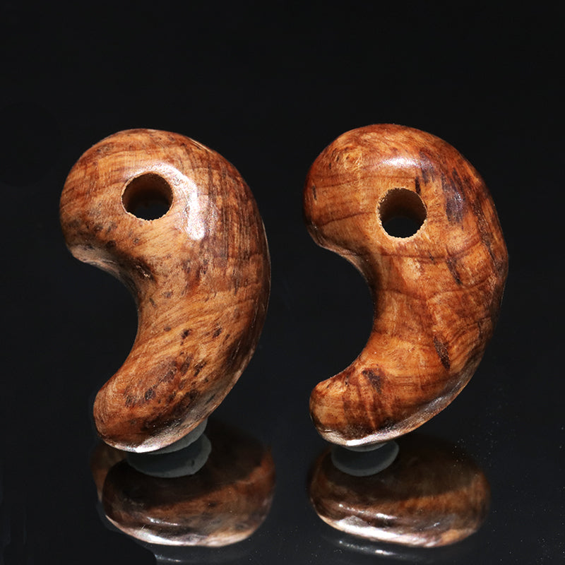 【パワーズウッド】屋久杉(泡瘤)＜鹿児島県/屋久島産＞　勾玉　約21m [co-g2371]