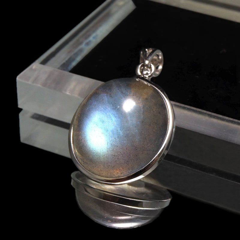 ペンダントトップ　ラブラドライト＜マダガスカル産＞　オーバル　silver925　シルバー [co-g0583]