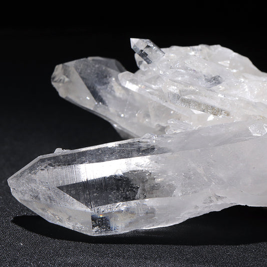アーカンソー水晶＜アメリカ/アーカンソー州産＞　クラスター　ランダム発送  [co-g2874]