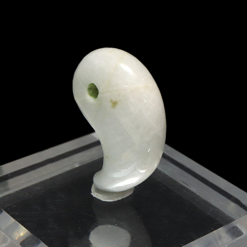 【日本銘石】勾玉　糸魚川翡翠＜新潟県産＞　約30mm [co-g1590]