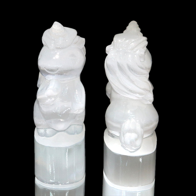 彫り物　セレナイト　ユニコーン  [co-g1609]