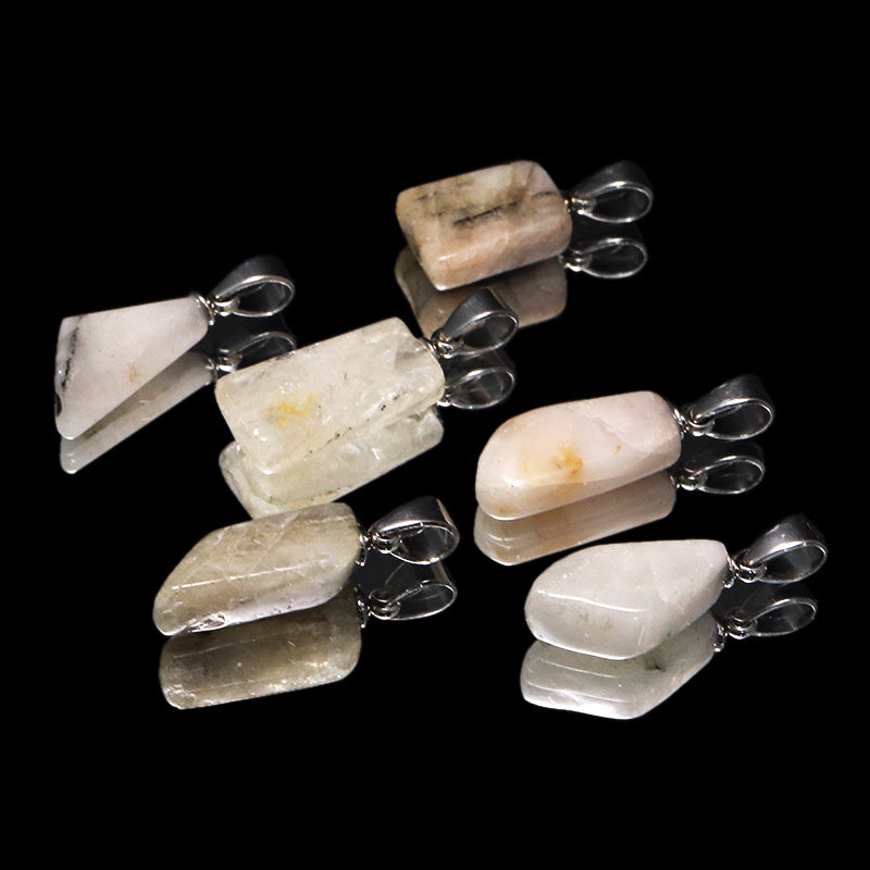 ペンダントトップ　フェナカイト＜ブラジル産＞　約7～9mm×約11～15mm　ステンレス製　シルバー　ランダム発送　[co-g1640]