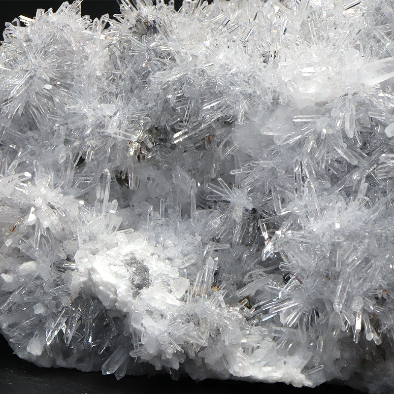 【一点物】クラスター　菊花水晶＜中国/福建省産＞　約29.3×14.1cm  [co-g0707]