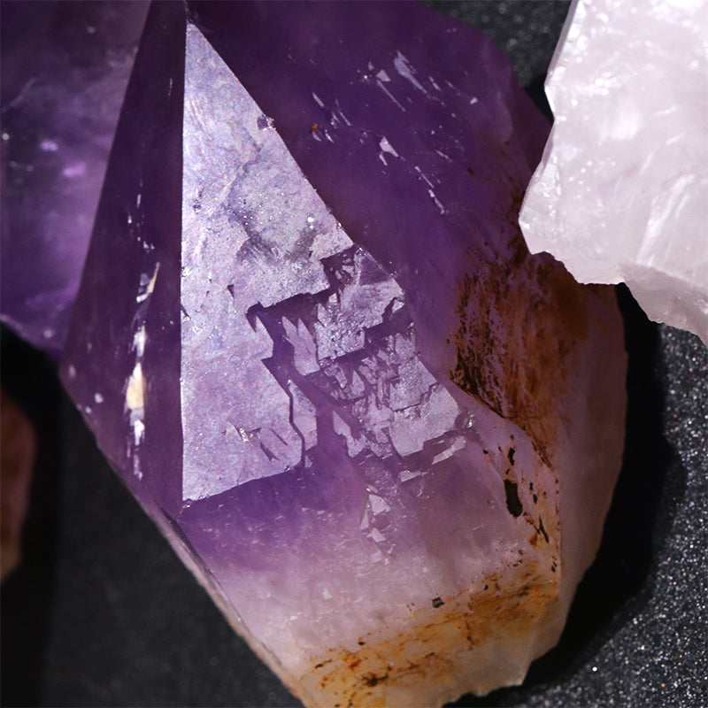 【1/19まで水瓶座星座石20％OFF(決済時に自動割引)】原石　ボリビアアメジスト　ボリビア産　台付き　約220～280g(原石のみ)　ランダム発送 [co-g1739]