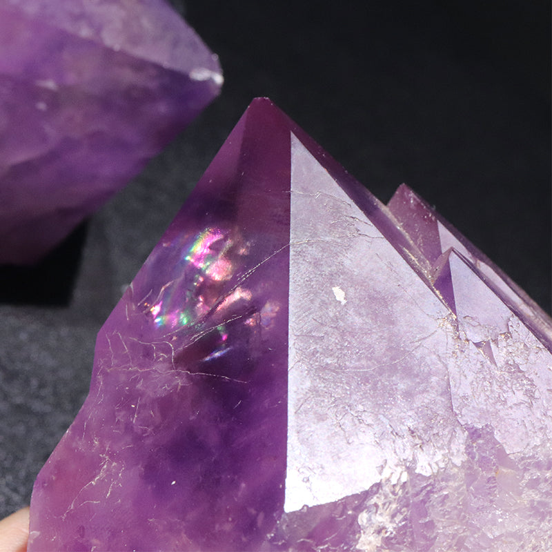 【1/19まで水瓶座星座石20％OFF(決済時に自動割引)】原石　ボリビアアメジスト　ボリビア産　台付き　約600～630g(原石のみ)　ランダム発送 [co-g1744]