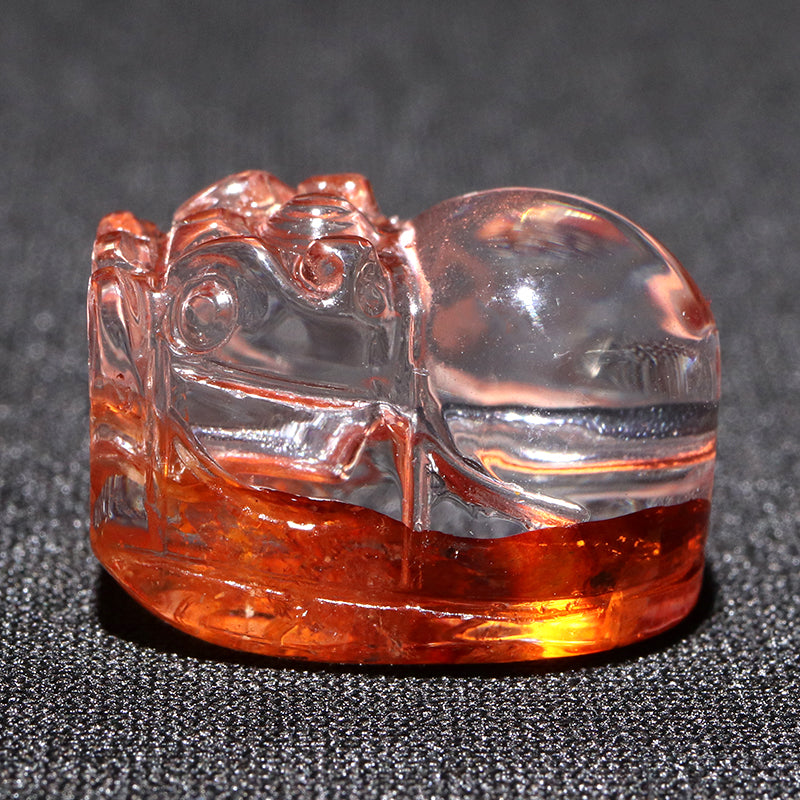 彫り物　オーロラクォーツ＜タンザニア産＞　ヒキュウ　穴あり [co-g2929]
