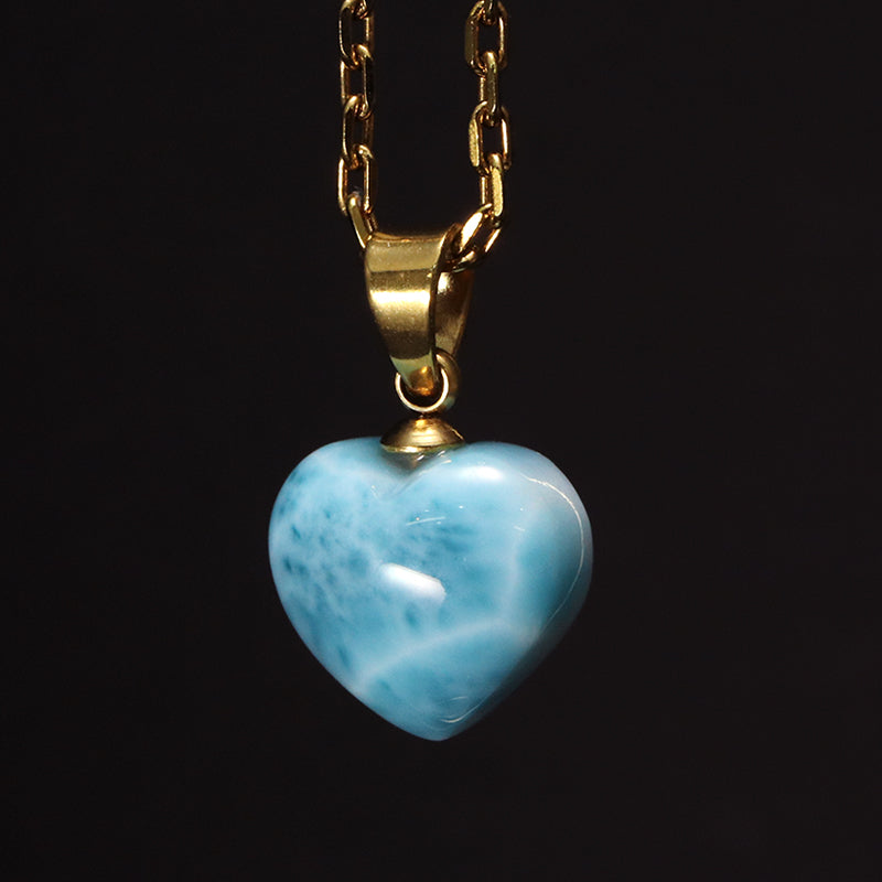 【1/19まで水瓶座星座石20％OFF(決済時に自動割引)】ペンダントトップ　ラリマー＜ドミニカ産＞　ハート型　約10.5～12.5mm×約10～11mm　垂直タイプ　ステンレス製 [co-g1747]