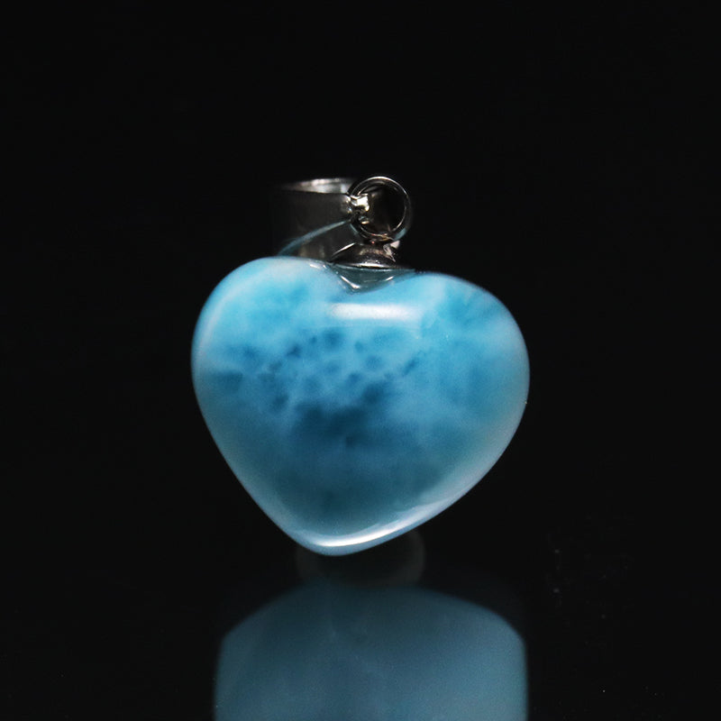 【1/19まで水瓶座星座石20％OFF(決済時に自動割引)】ペンダントトップ　ラリマー＜ドミニカ産＞　ハート型　約10.5～12.5mm×約10～11mm　垂直タイプ　ステンレス製 [co-g1747]