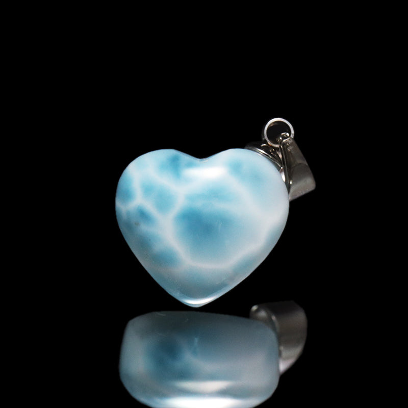 ペンダントトップ　ラリマー＜ドミニカ産＞　大　ハート型　約11.5～13mm×約10～12mm　斜めタイプ　ステンレス製 [co-g1749]