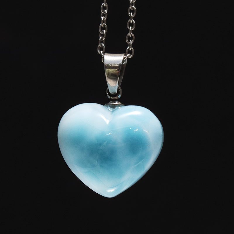 【1/19まで水瓶座星座石20％OFF(決済時に自動割引)】ペンダントトップ　ラリマー＜ドミニカ産＞　小　ハート型　約12～14.5mm×約11～13.5mm　垂直タイプ　ステンレス製 [co-g1751]