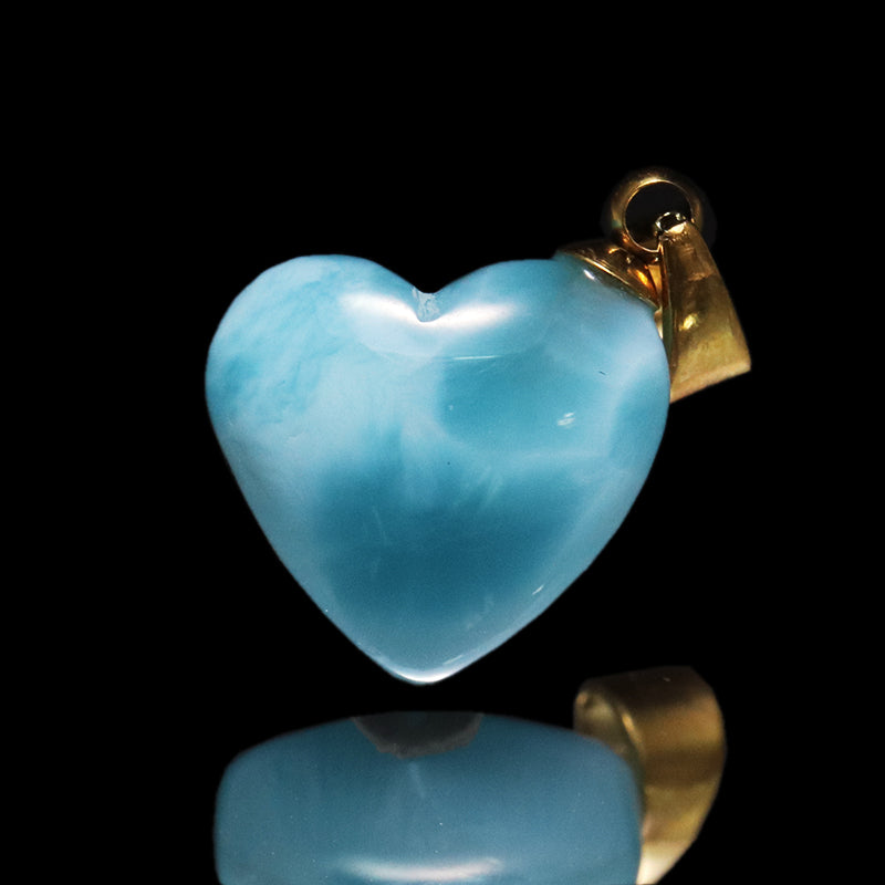 【1/19まで水瓶座星座石20％OFF(決済時に自動割引)】ペンダントトップ　ラリマー＜ドミニカ産＞　ハート型　約11～13mm×約10～13mm　斜めタイプ　ステンレス製 [co-g1753]