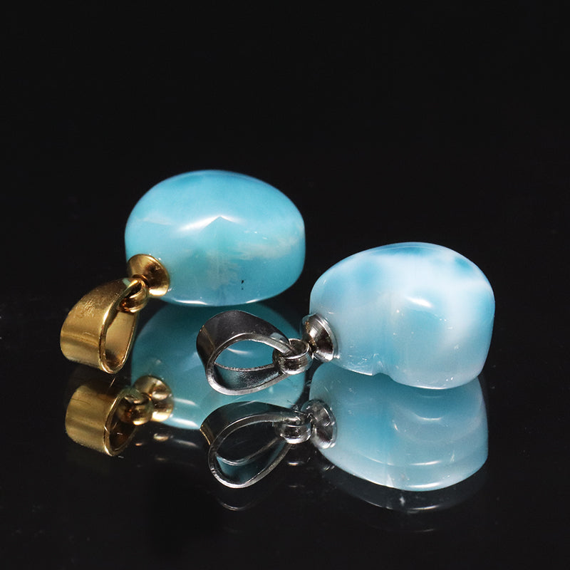 【1/19まで水瓶座星座石20％OFF(決済時に自動割引)】ペンダントトップ　ラリマー＜ドミニカ産＞　ハート型　約11～13mm×約10～13mm　斜めタイプ　ステンレス製 [co-g1753]