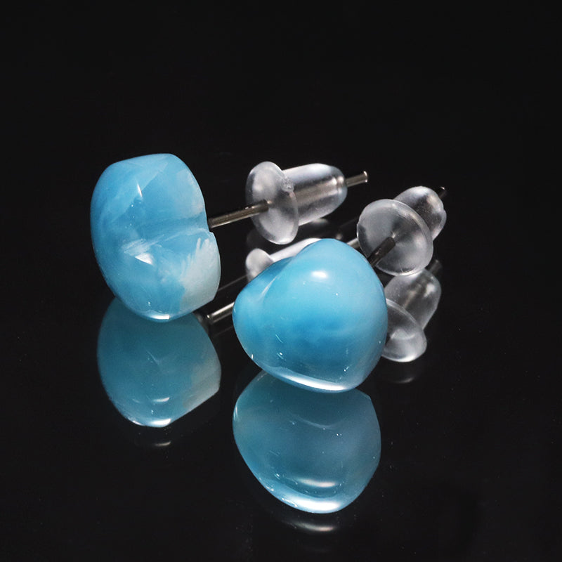 ピアス　ラリマー＜ドミニカ産＞　ハート型　　約8～10mm×約7～9mm　ステンレス製　　 [co-g1755]