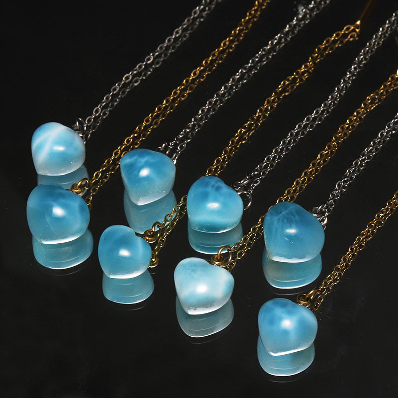 【1/19まで水瓶座星座石20％OFF(決済時に自動割引)】ピアス　ラリマー＜ドミニカ産＞　ハート型　　約9～11mm×約8～10mm　アメリカンチェーン　ステンレス製　ペア売り　 [co-g1758]